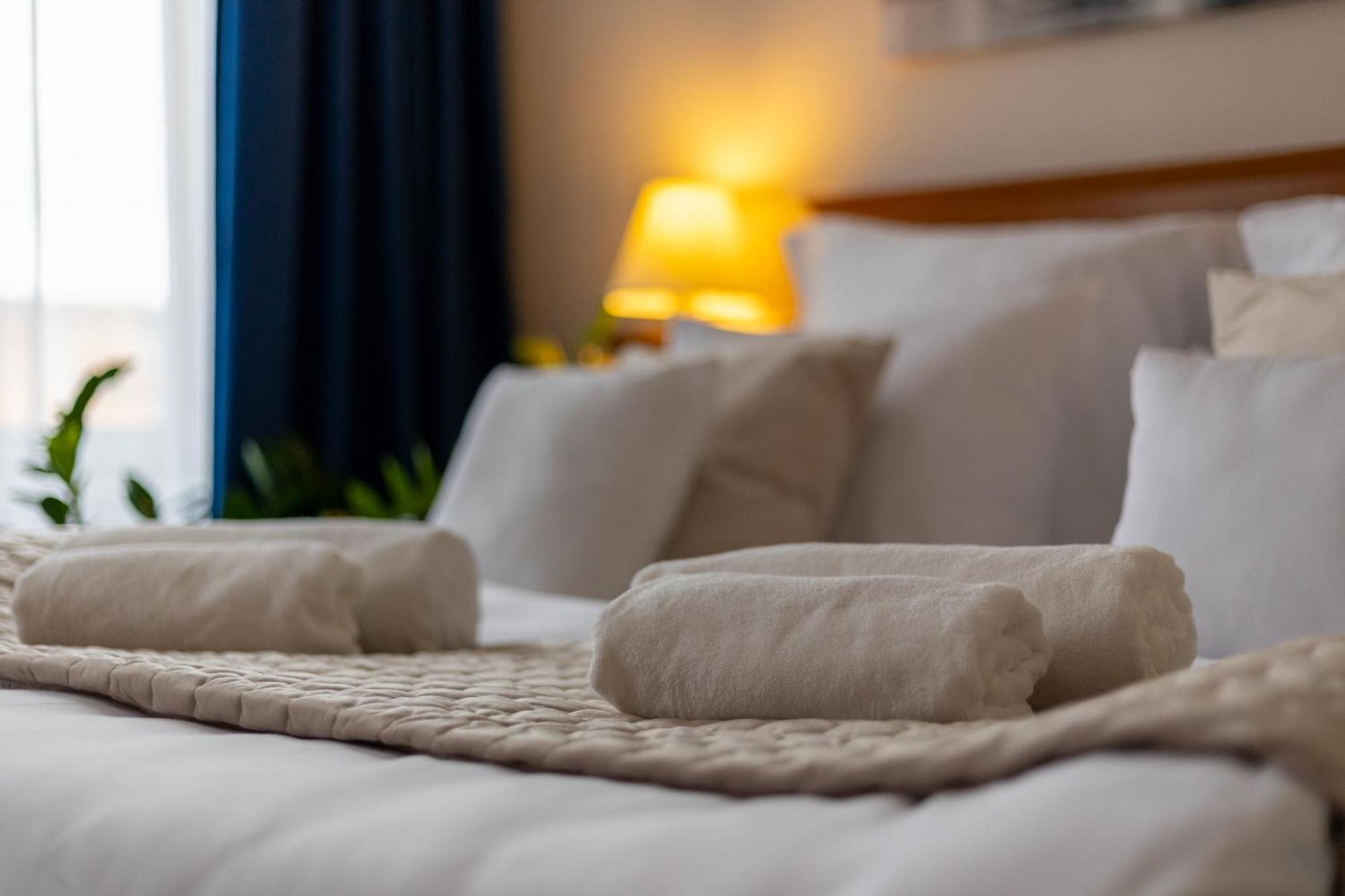 Hotel Sofia By The Railway Station Wroclaw — Photos 2